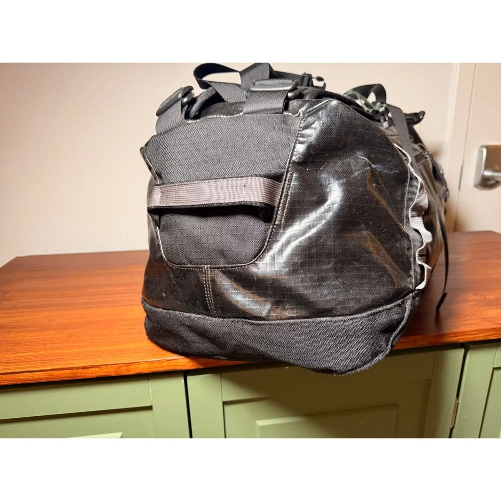 Patagonia Black Hole Duffel 60L Black Backpack Strap 49341 Ripstop‎ Travel Gorp